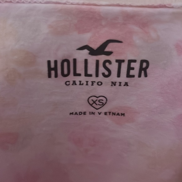 Hollister Top - Picture 2 of 3